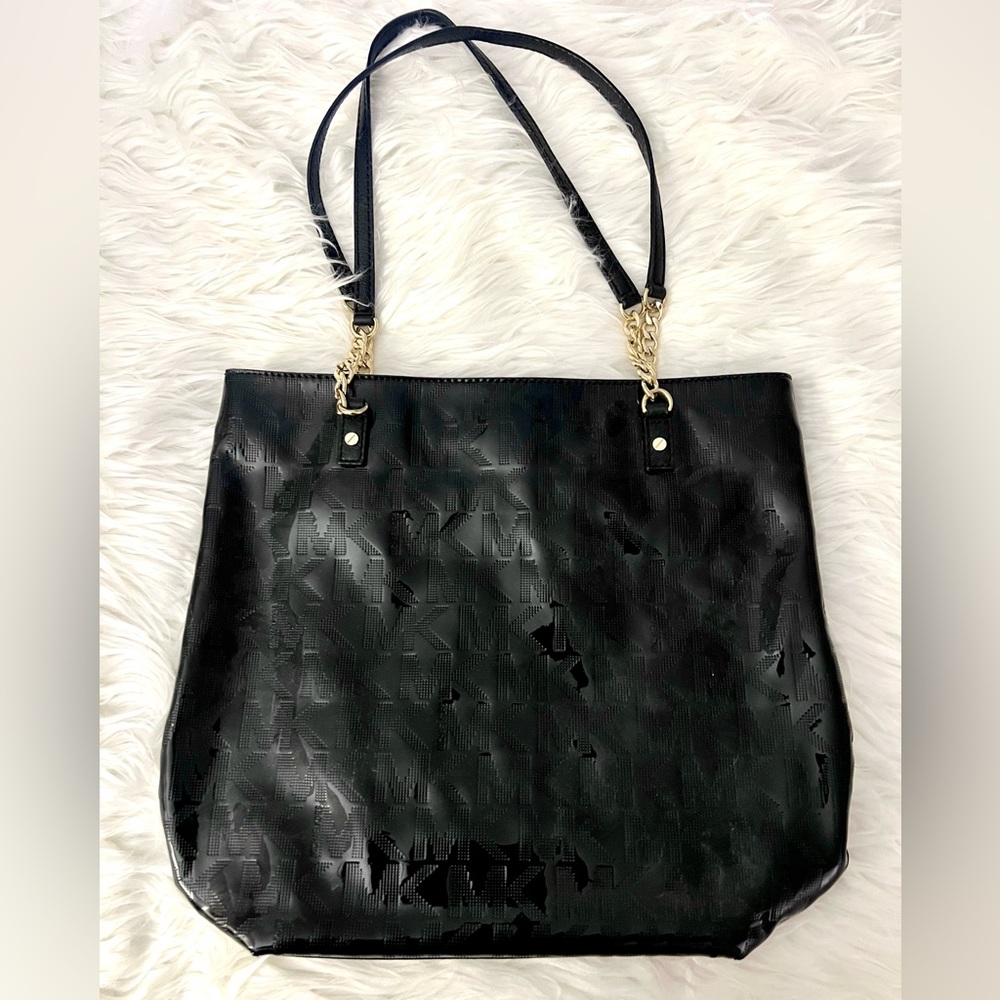 Michael Kors Black Vernis Purse w/Chain Straps